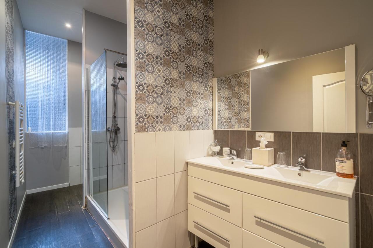 H De Surgeres Bed & Breakfast Dış mekan fotoğraf